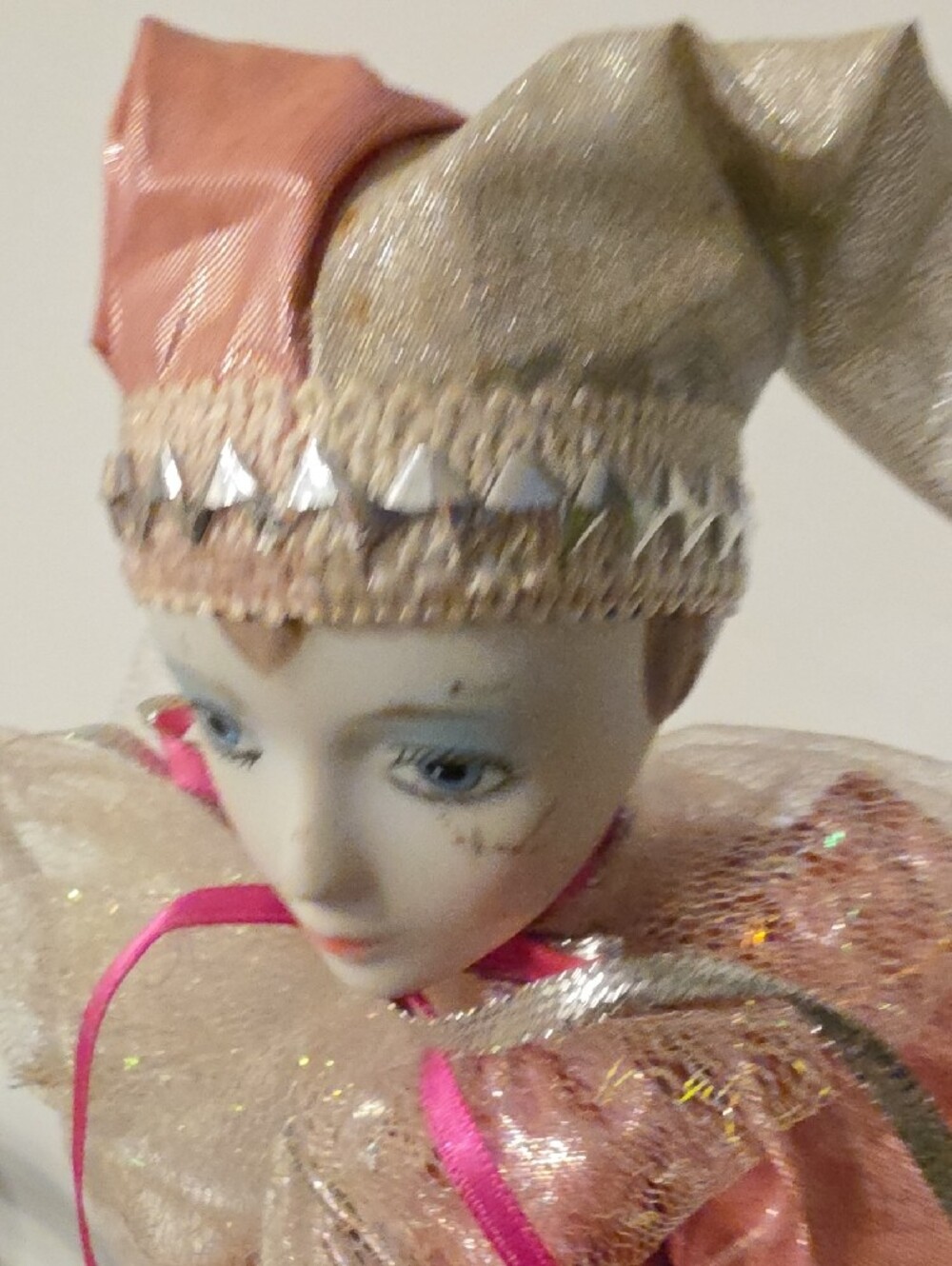 Pierrot clowns Harlequin doll - Picture 11 of 16